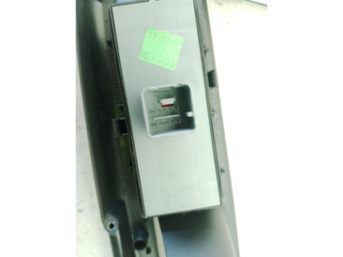 MANDO ELEVALUNAS PUERTA LATERAL DELANTERO IZQUIERDO|Desguaces La Cabaña 2