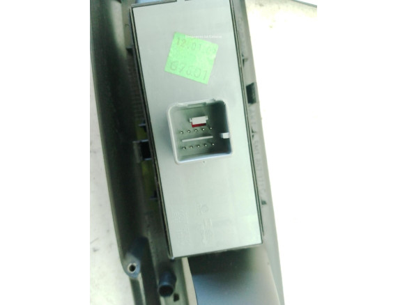 5M1867371C MANDO ELEVALUNAS PUERTA LAT DEL IZQ VW GOLF PLUS (5M1, 521)|Desguaces La Cabaña