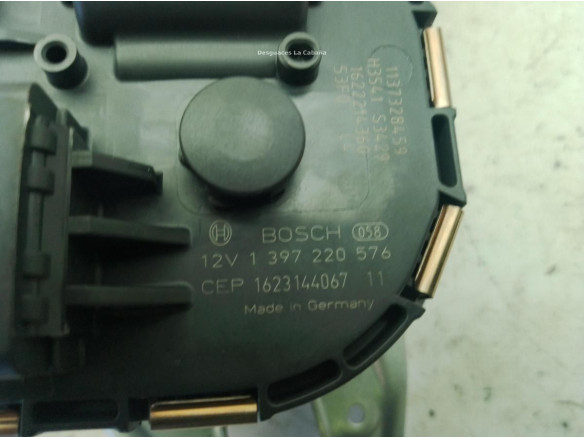 1397220576 MOTOR LIMPIAPARABRISAS DEL PEUGEOT 5008|Desguaces La Cabaña
