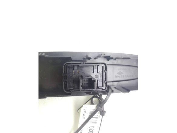 809605274R MANDO ELEVALUNAS PUERTA LAT DEL DER RENAULT KADJAR (HA_, HL_) |Desguaces La Cabaña