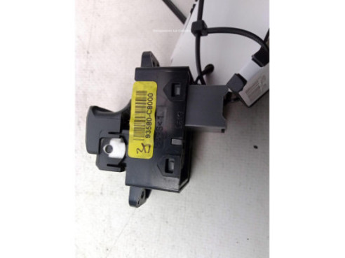 93580C80004X MANDO ELEVALUNAS PUERTA LAT DEL DER HYUNDAI i20 (GB)|Desguaces La Cabaña
