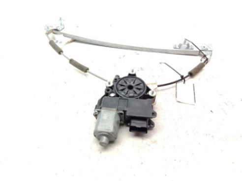 82403C7010 ELEVALUNAS PUERTA LAT DEL IZQ HYUNDAI i20 (GB)|Desguaces La Cabaña