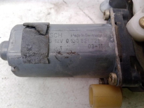 ELEVALUNAS PUERTA LAT DEL DER NISSAN TERRANO II (R20)|Desguaces La Cabaña