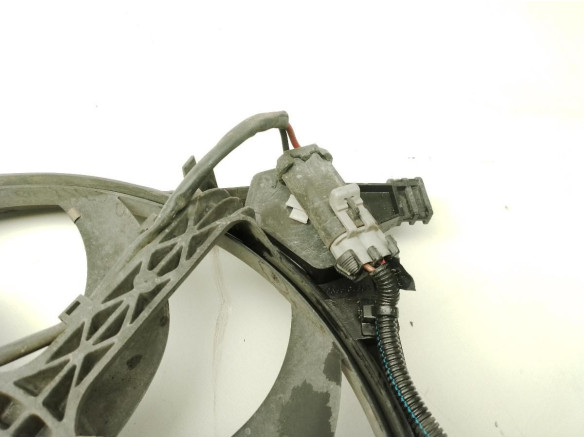 9158007 ELECTROVENTILADOR OPEL CORSA C (X01)|Desguaces La Cabaña