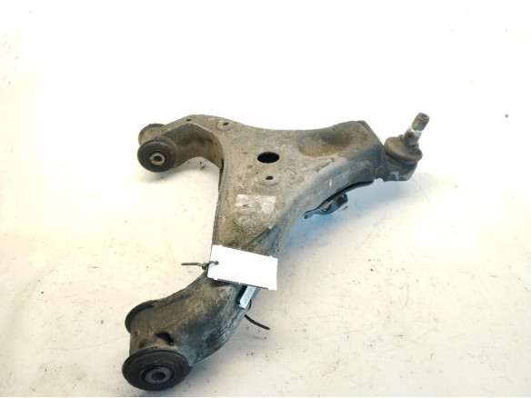 A9063304107 BRAZO SUSPENSION DEL DER INF MERCEDES BENZ SPRINTER 5-t Furgón (906)|Desguaces La Cabaña