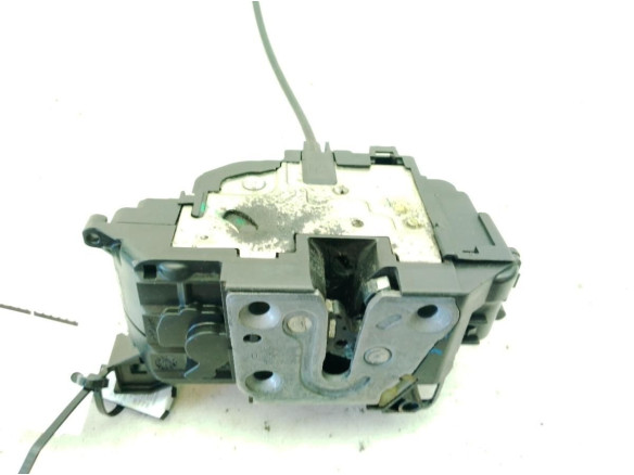 825020033R CERRADURA PUERTA LAT TRA DER RENAULT SCENIC III (JZ0/1_)|Desguaces La Cabaña
