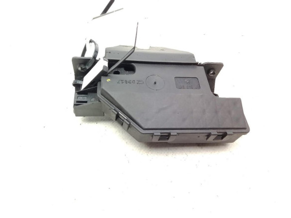 51247840617 CERRADURA PORTON / TAPA MALETA BMW 5 (E60)|Desguaces La Cabaña