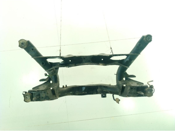 5Q0505235M CUNA TRA SEAT LEON ST (5F8)|Desguaces La Cabaña
