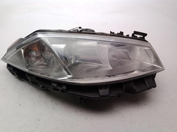260108053R FARO DERECHO RENAULT MEGANE II Sedán (LM0/1_)|Desguaces La Cabaña
