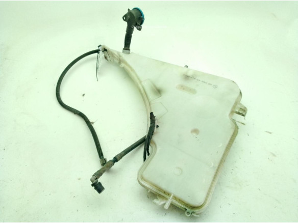724167913 BOTE LIMPIAPARABRISAS BMW 4 Gran Coupe (F36)|Desguaces La Cabaña