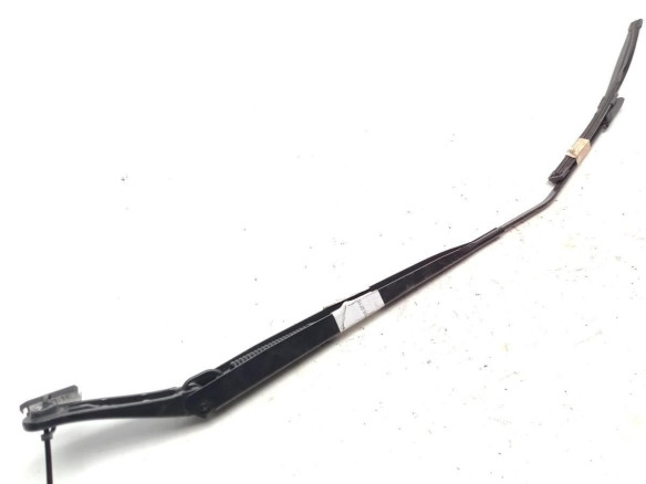 BRAZO LIMPIAPARABRISAS DEL DER RENAULT LAGUNA III (BT0/1)|Desguaces La Cabaña