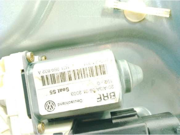 1M0837462A ELEVALUNAS PUERTA LAT DEL DER SEAT LEON (1M1)|Desguaces La Cabaña