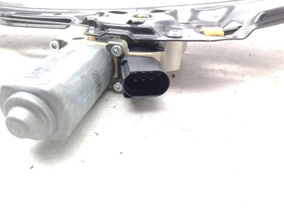 51357184745 ELEVALUNAS PUERTA LAT TRA IZQ BMW 5 (E60)|Desguaces La Cabaña