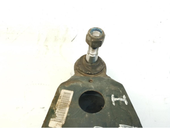 BRAZO SUSPENSION DEL IZQ INF IVECO DAILY VI Furgón|Desguaces La Cabaña