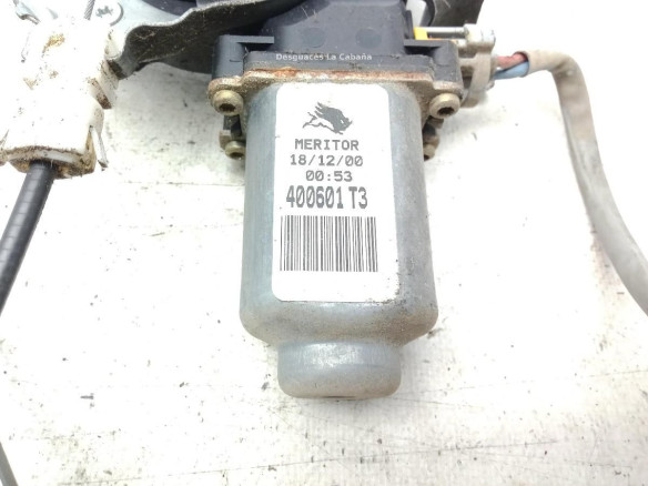 400601T3 ELEVALUNAS PUERTA LAT DEL IZQ NISSAN ALMERA II Hatchback (N16)|Desguaces La Cabaña