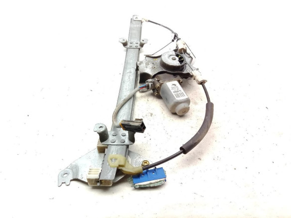 ELEVALUNAS PUERTA LAT DEL DER NISSAN ALMERA II Hatchback (N16)|Desguaces La Cabaña