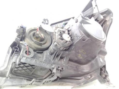 8113005240 FARO DERECHO TOYOTA AVENSIS Ranchera familiar (_T25_)|Desguaces La Cabaña