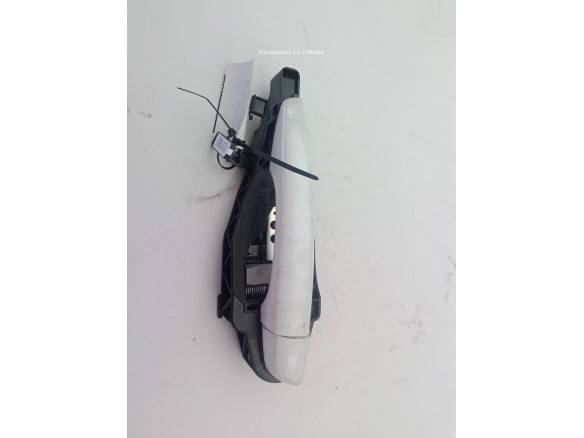 980297831T MANILLA PUERTA LAT TRA IZQ EXT PEUGEOT 3008 SUV (M_)|Desguaces La Cabaña