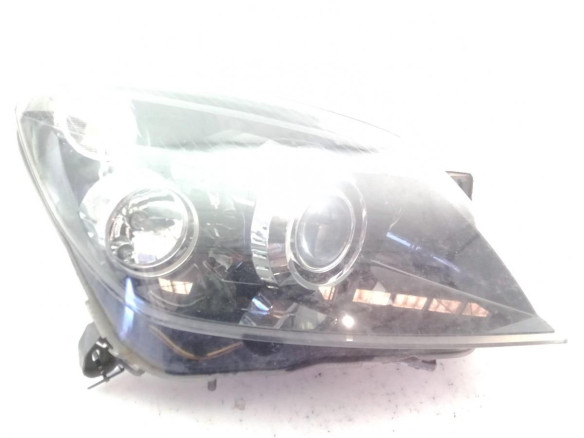 FARO DERECHO OPEL ASTRA H CLASSIC H Ranchera familiar (A04)|Desguaces La Cabaña