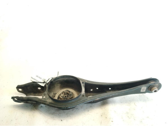 5Q0501529F BRAZO SUSPENSION TRA DER INF CENTRAL SEAT LEON ST (5F8)|Desguaces La Cabaña