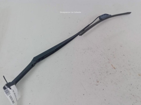 983203U000 BRAZO LIMPIAPARABRISAS DEL DER KIA SPORTAGE (SL)|Desguaces La Cabaña