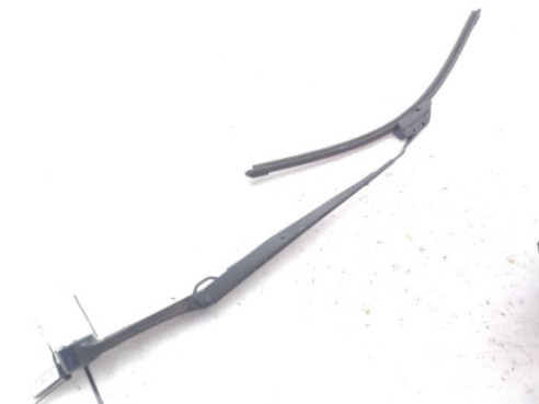 983103U000 BRAZO LIMPIAPARABRISAS DEL IZQ KIA SPORTAGE (SL)|Desguaces La Cabaña