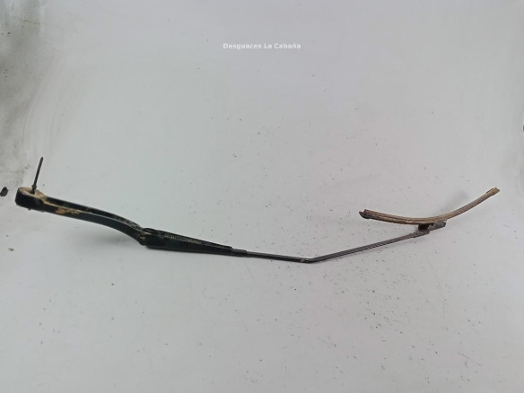 288864419R BRAZO LIMPIAPARABRISAS DEL DER RENAULT TRAFIC III Furgón (FG_)|Desguaces La Cabaña