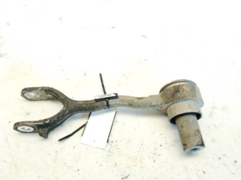 T2H16771 BRAZO SUSPENSION TRA IZQ INF ANTERIOR JAGUAR XE (X760)|Desguaces La Cabaña