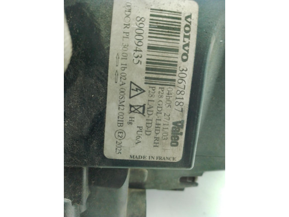 30678187 FARO DERECHO VOLVO XC90 I (275)|Desguaces La Cabaña