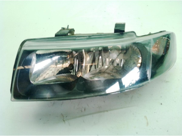 1M1941015 FARO IZQUIERDO SEAT TOLEDO II (1M2)|Desguaces La Cabaña
