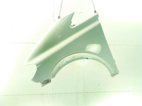 A6396305307 ALETA DEL IZQ MERCEDES BENZ VIANO (W639)|Desguaces La Cabaña