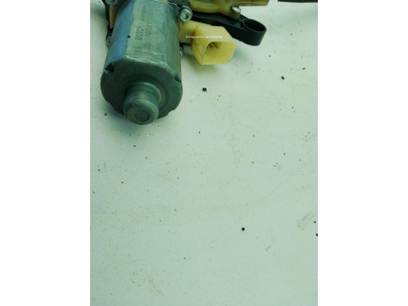 A6397200546 ELEVALUNAS PUERTA LAT DEL DER MERCEDES BENZ VIANO (W639)|Desguaces La Cabaña