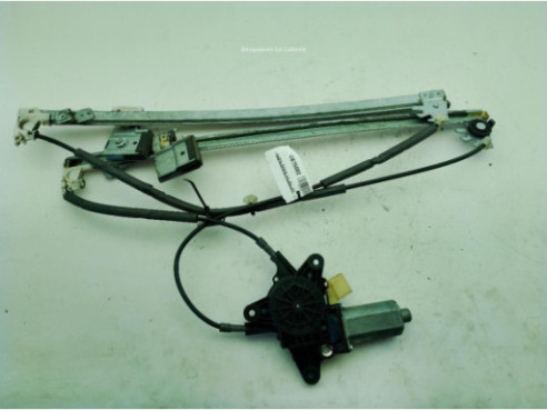 A6397200446 ELEVALUNAS PUERTA LAT DEL IZQ MERCEDES BENZ VIANO (W639)|Desguaces La Cabaña