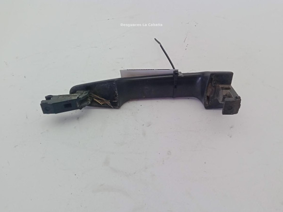 MANILLA PUERTA LAT DEL DER EXT MITSUBISHI L 200 / TRITON (KA_T, KB_T)|Desguaces La Cabaña