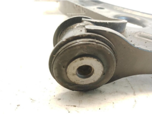 BRAZO SUSPENSION DELANTERO IZQUIERDO INFERIOR|Desguaces La Cabaña 2