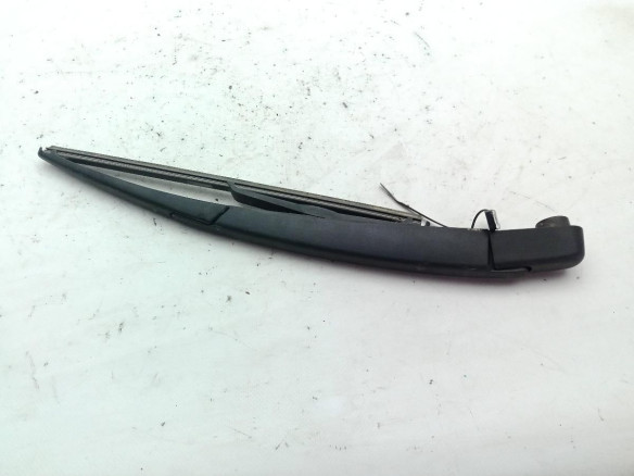 6429HE BRAZO LIMPIAPARABRISAS TRA PORTÓN OPEL CORSA F|Desguaces La Cabaña