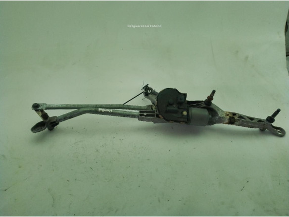A2048201040 MOTOR LIMPIAPARABRISAS DEL MERCEDES BENZ CLASE C (W204)|Desguaces La Cabaña