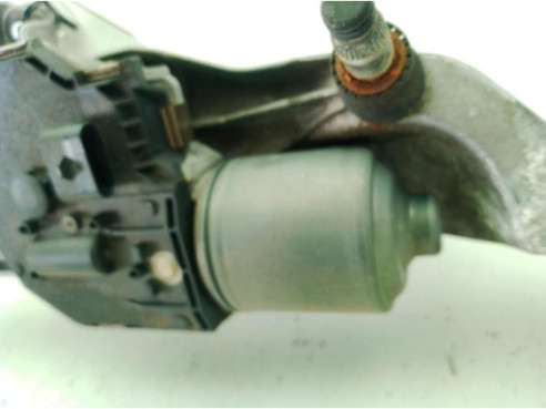 A2048201040 MOTOR LIMPIAPARABRISAS DEL MERCEDES BENZ CLASE C (W204)|Desguaces La Cabaña