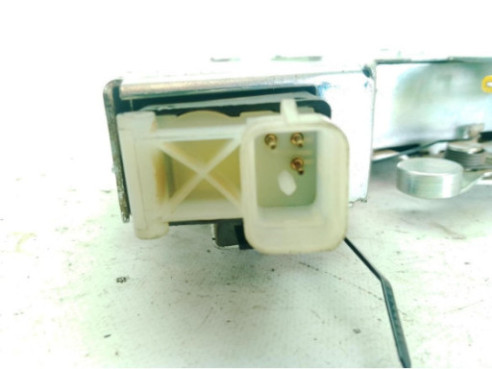 2T14V264A32DM CERRADURA PUERTA LAT TRA DER FORD TOURNEO CONNECT|Desguaces La Cabaña