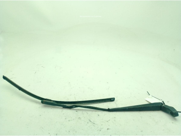 A0018205544 BRAZO LIMPIAPARABRISAS DEL DER MERCEDES BENZ VITO Autobús (W639)|Desguaces La Cabaña