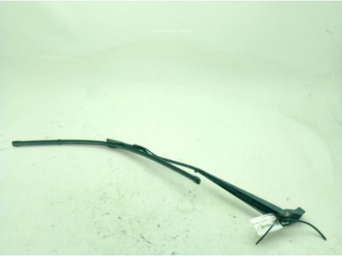 A0018205544 BRAZO LIMPIAPARABRISAS DEL DER MERCEDES BENZ VITO Autobús (W639)|Desguaces La Cabaña