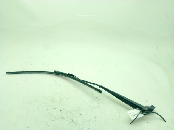 A0018205544 BRAZO LIMPIAPARABRISAS DEL DER MERCEDES BENZ VITO Autobús (W639)|Desguaces La Cabaña