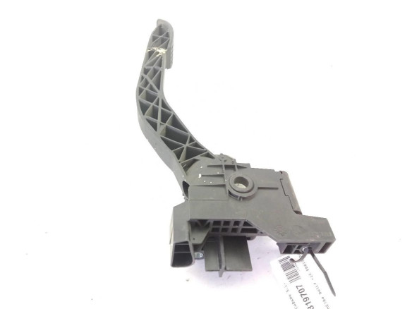 5801333490 POTENCIOMETRO ACELERADOR IVECO DAILY VI Furgón|Desguaces La Cabaña