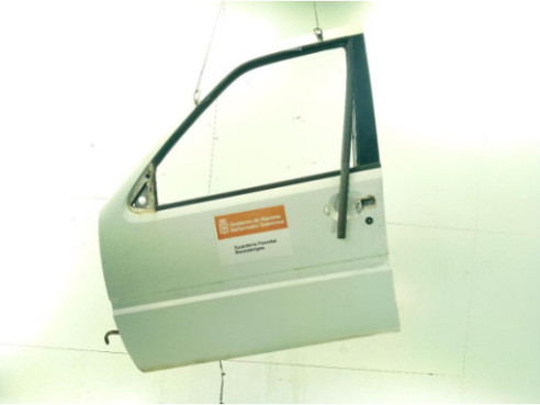 PUERTA LAT DEL IZQ NISSAN TERRANO II (R20)|Desguaces La Cabaña