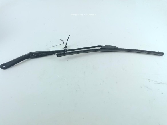 BRAZO LIMPIAPARABRISAS DEL IZQ DACIA SANDERO |Desguaces La Cabaña