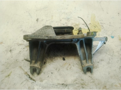 SOPORTE MOTOR IZQ NISSAN QASHQAI II Todo terreno, cerrada (J11, J11_)|Desguaces La Cabaña