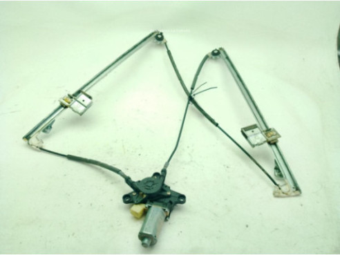 A0012301711 COMPRESOR AA MERCEDES BENZ VITO Autobús (W639)|Desguaces La Cabaña 2