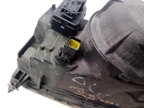 FARO DERECHO LAND ROVER FREELANDER (L314)|Desguaces La Cabaña