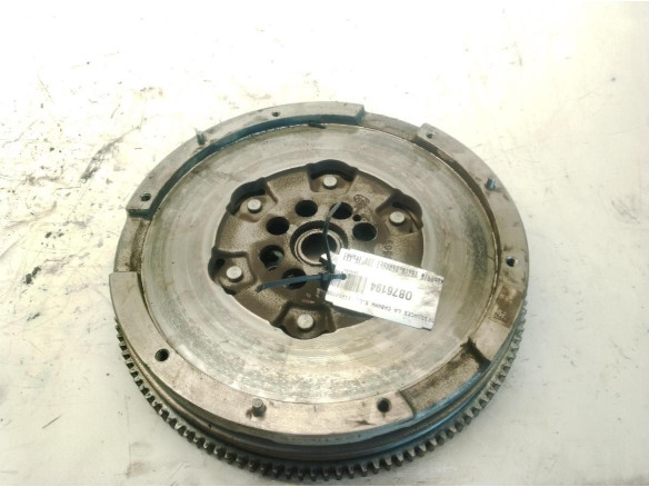 123106905R VOLANTE MOTOR RENAULT TRAFIC III Furgón (FG_)|Desguaces La Cabaña