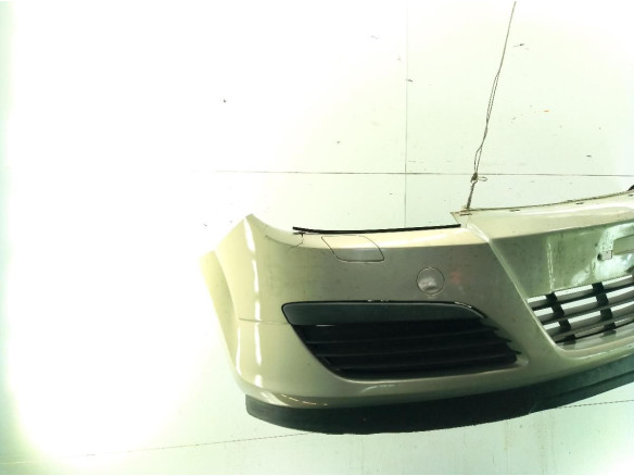 24460258 PARAGOLPES DEL OPEL ASTRA H (A04)|Desguaces La Cabaña